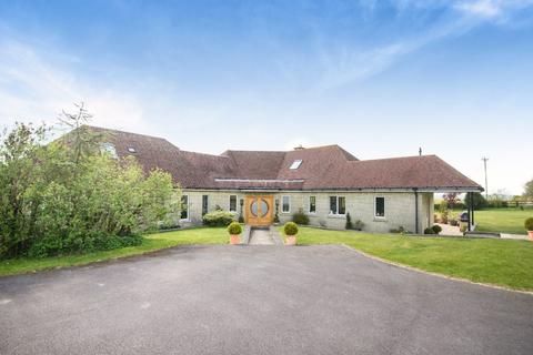 undefined, East Knoyle, Salisbury, Wiltshire