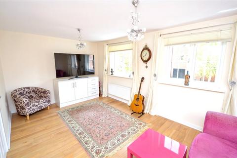 49 Waggon Road, Leeds, LS10 4GN