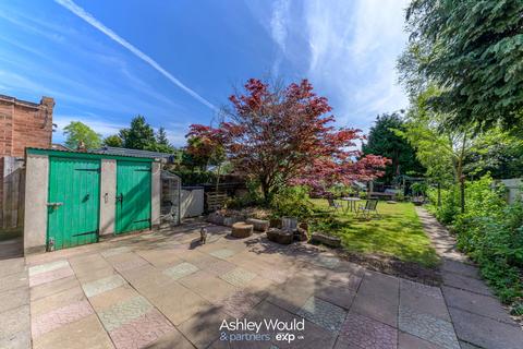 undefined, Newburn Croft, Birmingham B32