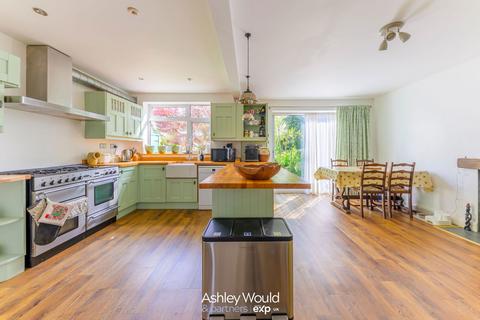 undefined, Newburn Croft, Birmingham B32