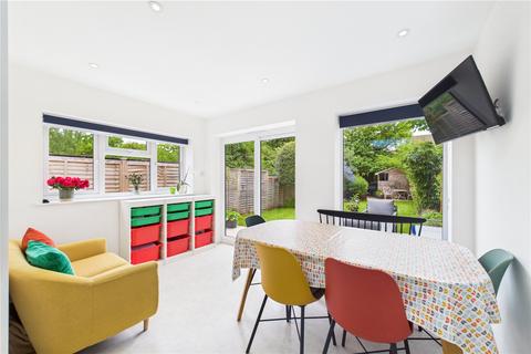 12 Briar Lea Road, Mortimer Common, Reading, RG7 3SA