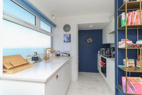 2 bedroom flat for sale, Edgar Road, Cliftonville, Margate, Kent, CT9
