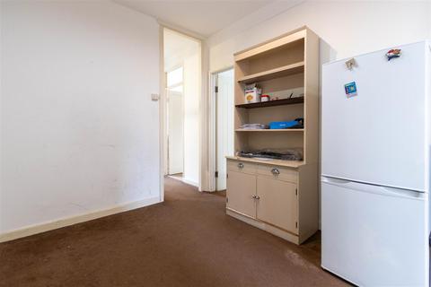 2 bedroom apartment for sale, Charlbert Court, St John's Wood, NW8