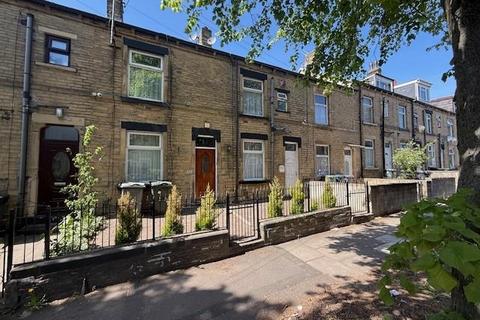 5 bedroom terraced house for sale, Curzon Road, Barkerend, Bradford