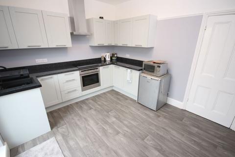 4 bedroom semi-detached house for sale, Bennett Road, Bournemouth BH8