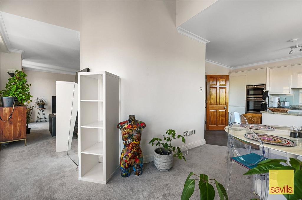Kitchen/Reception