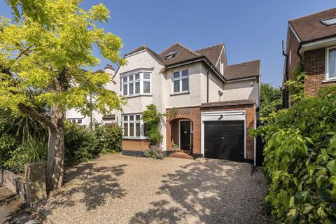 undefined, Riverside Close, Kingston Upon Thames KT1