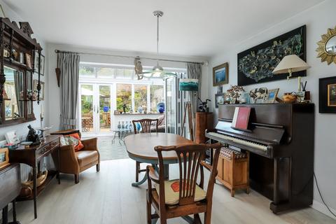 34 Bower Gardens, Salisbury, SP1 2RL