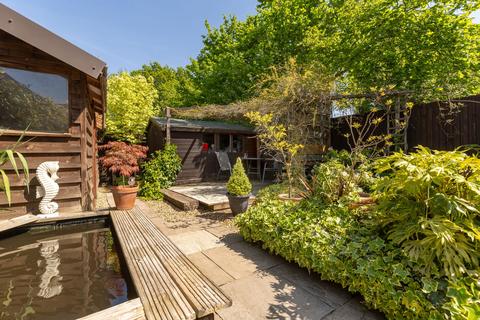 32 Burstellars, St Ives, PE27 3XX