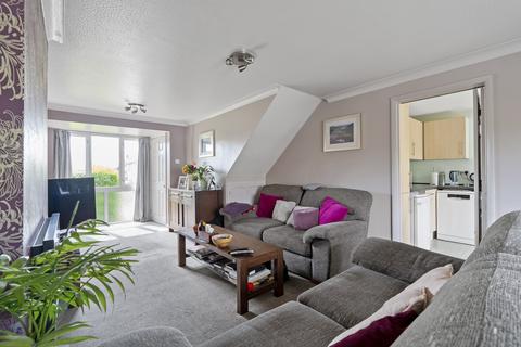 undefined, Estridge Close, Bursledon, Southampton, Hampshire. SO31 8FN