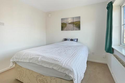 25 Weavers Field, Girton, Cambridge, CB3 0XB