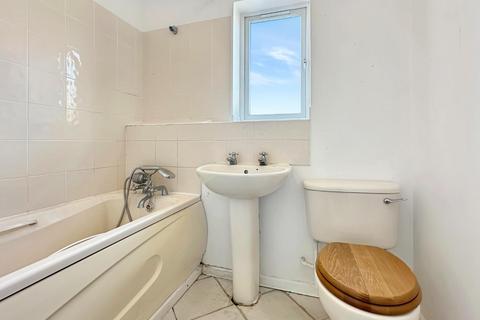 25 Weavers Field, Girton, Cambridge, CB3 0XB