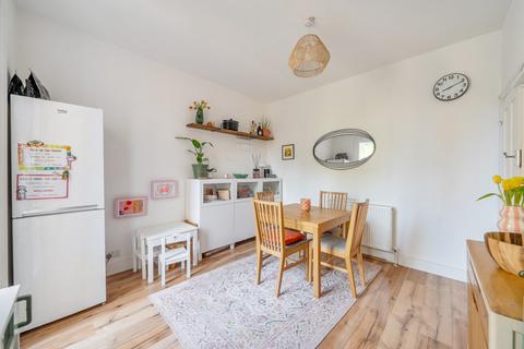 42 Inglemere Road, Mitcham, CR4 2BT
