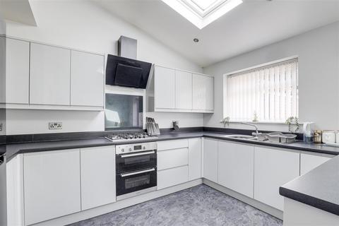 3 bedroom semi-detached house for sale, Cantley Avenue, Gedling NG4