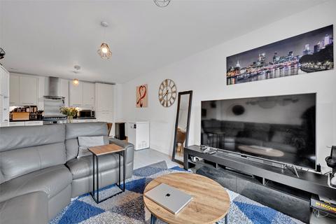 2 bedroom apartment to rent, Amethyst Court, Rainbow, DA8