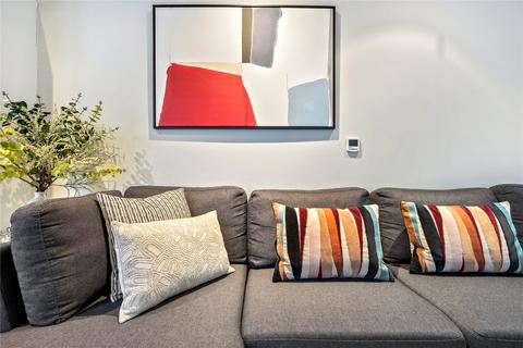 2 bedroom apartment for sale, Bull Inn Court, London, WC2R