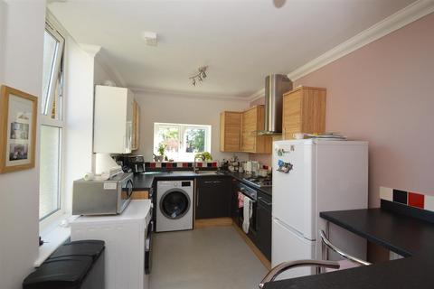 2 bedroom flat for sale, RYDE