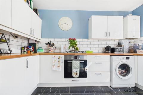 3 Riversfield Drive, Rocester, Uttoxeter, ST14 5LH