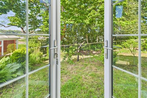 3 bedroom bungalow for sale, Wyebank Way, Tutshill, Chepstow, Gloucestershire, NP16