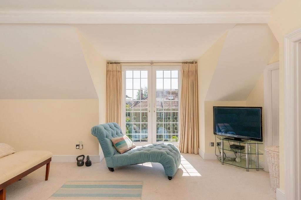 2 C1 RCN - Bedroom Q.jpg