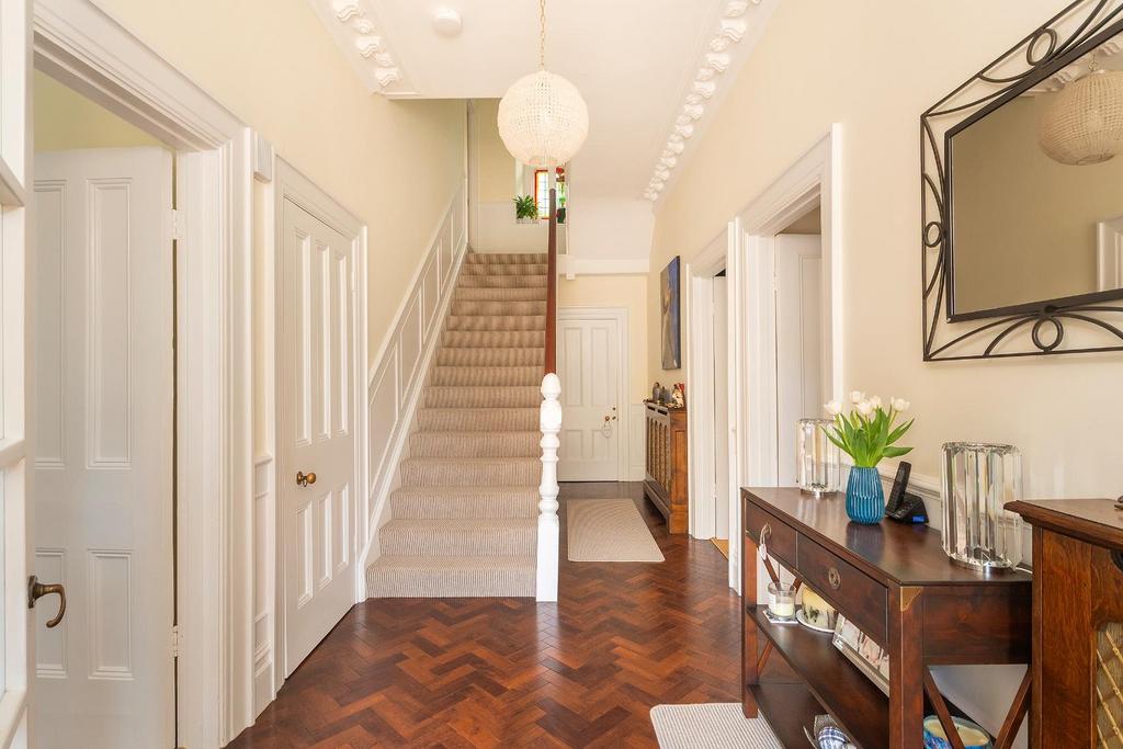 2 C1 RCN - Hallway A.jpg