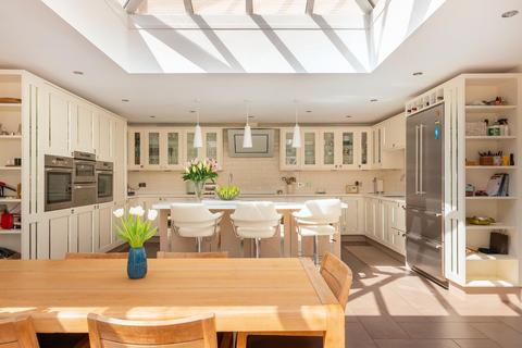 21 Cambridge Road, Clevedon, BS21 7DN