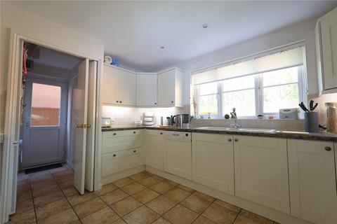 14 Challenger Close, Ledbury, HR8 2PW