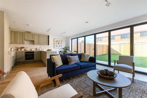 4 bedroom semi-detached house for sale, London Road, Hindhead GU26