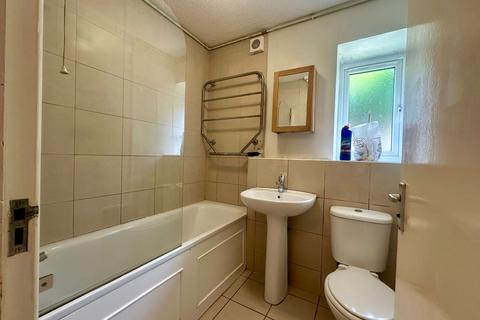 1, Swift Court Westmoreland Drive, Sutton, SM2 6AX