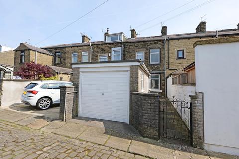 3 bedroom terraced house for sale, Skipton Road, Colne, BB8