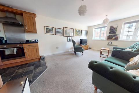 2 bedroom apartment for sale, Market Square, Daventry, Northamptonshire, NN11 4BH