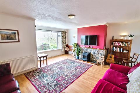 4 bedroom detached bungalow for sale, Bryngwyn Estate, St. Dogmaels, Cardigan