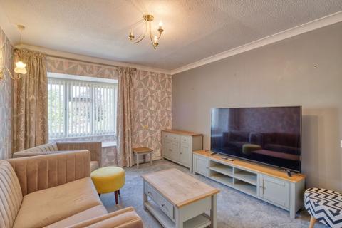 1 bedroom apartment for sale, James Court, The Strand, Bromsgrove, B61 8AB