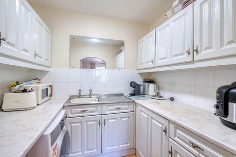 1 bedroom apartment for sale, James Court, The Strand, Bromsgrove, B61 8AB