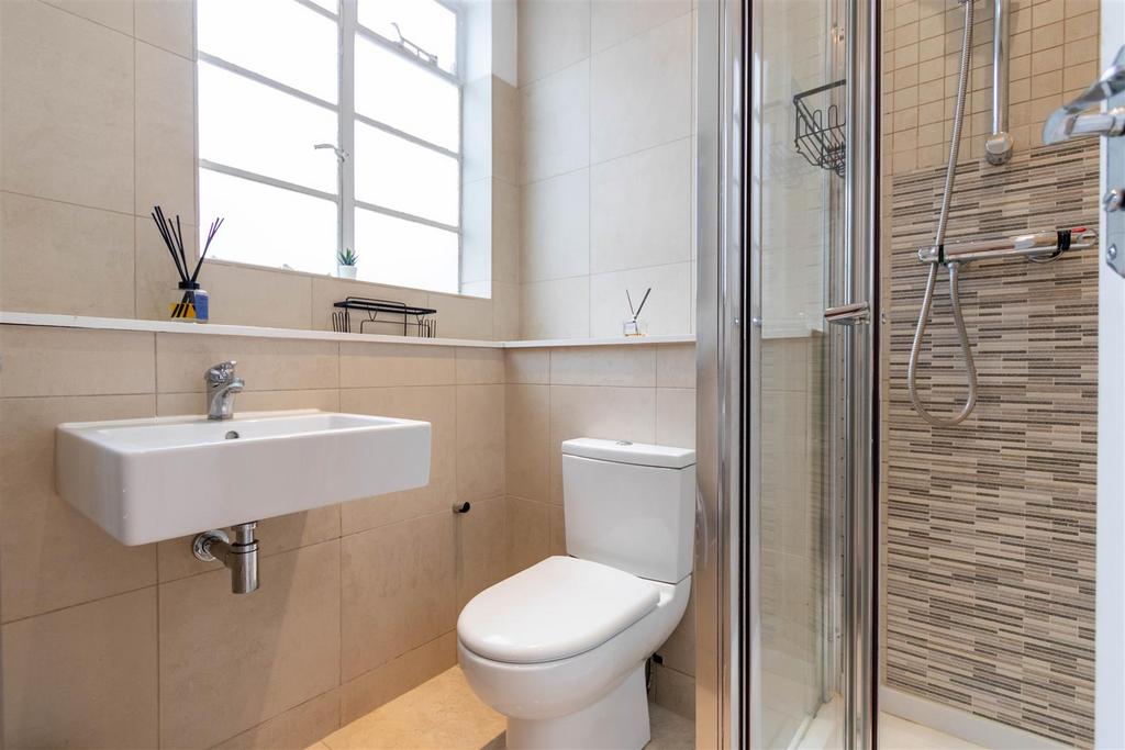 Bathroom-2.jpg