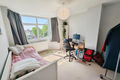 22 Gordon Avenue, Bristol, BS5 7DT