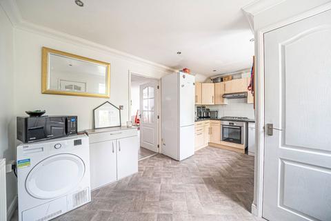 undefined, Wheeler Close, Whitchurch, RG28 7JX
