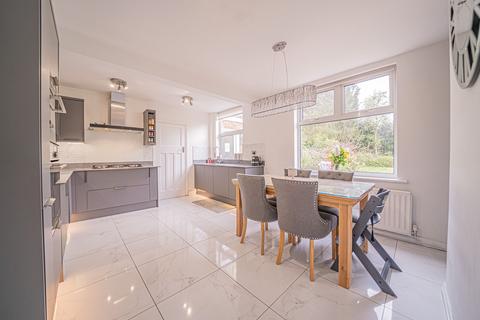 20 Broad Oaks Road, Solihull, B91 1JB