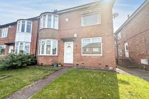 2 bedroom flat for sale, Ovington Grove, Fenham, Newcastle upon Tyne, Tyne and Wear, NE5 2QH