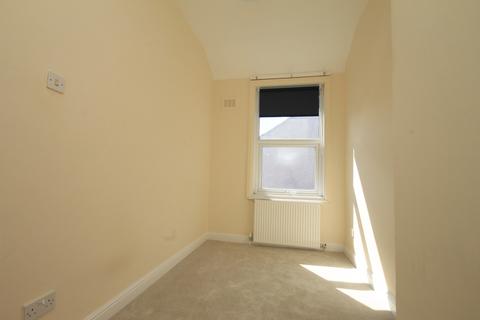 10 Cavendish Road, Rotherham, S61 1BP