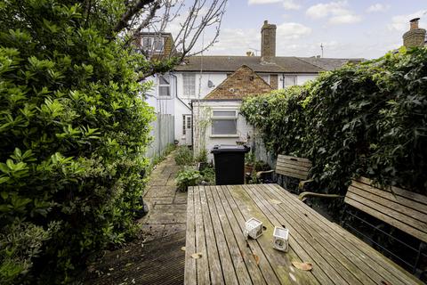 2 bedroom terraced house for sale, Woodlawn Street, Whitstable, CT5
