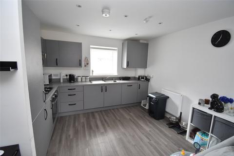 2 bedroom apartment for sale, Silver Birch Avenue, Houghton Regis, Dunstable, Bedfordshire, LU5