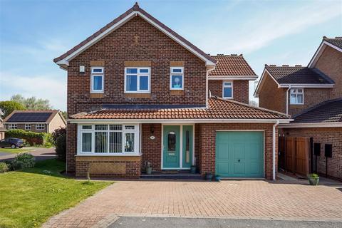 4 bedroom detached house for sale, Leven Gardens, Darlington