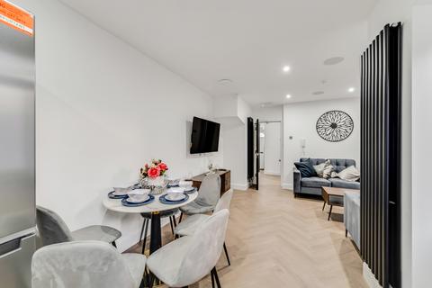 6 bedroom terraced house to rent, 8, Leopold Road L7