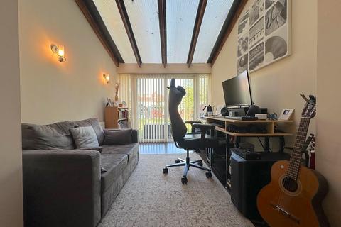 3 bedroom semi-detached house for sale, Elm Avenue, Wolverhampton WV11