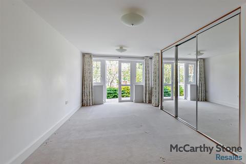 2 bedroom apartment for sale, Chinnery Court, Panfield Lane, Braintree, Essex, CM7 2AU
