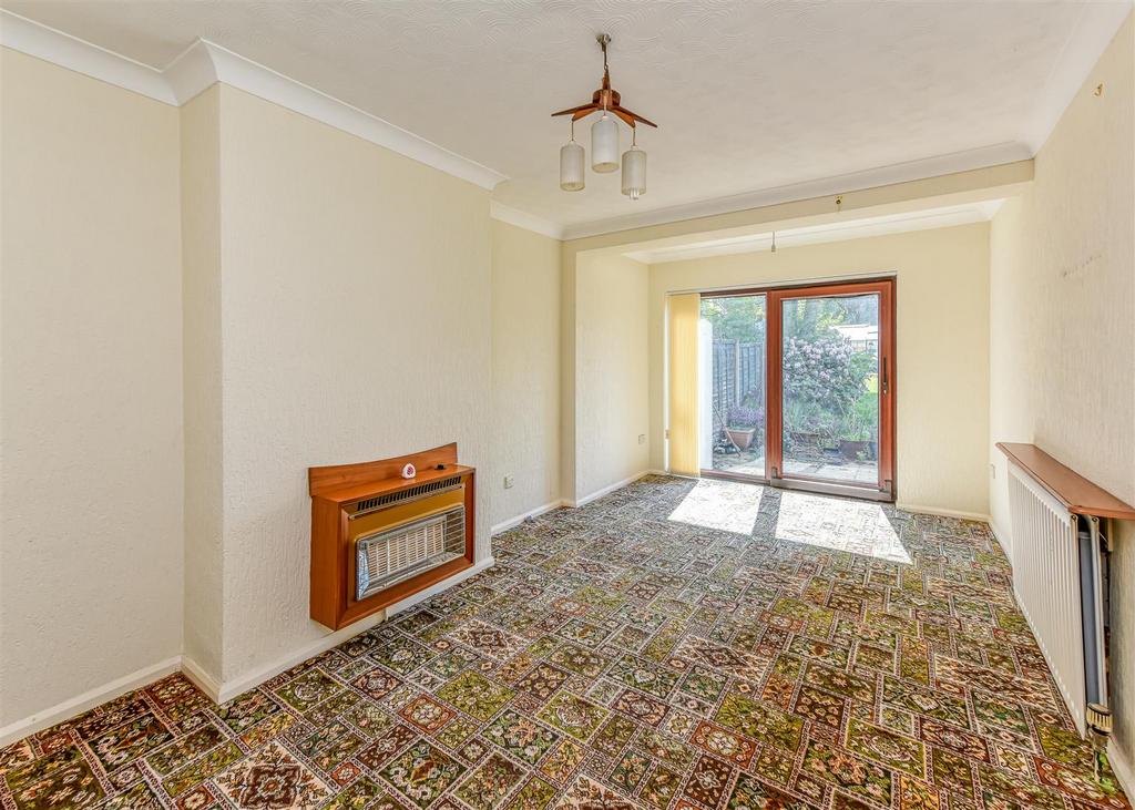 87 Wakeley Hill-Sitting Room.jpg