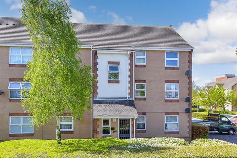 2 bedroom flat for sale, Burns Avenue, Chadwell Heath, Essex