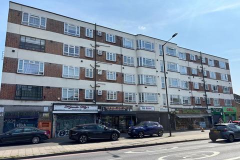 1 bedroom flat for sale, Flat 1 Beaumont Court, Upper Clapton Road, Hackney, London, E5 8BG