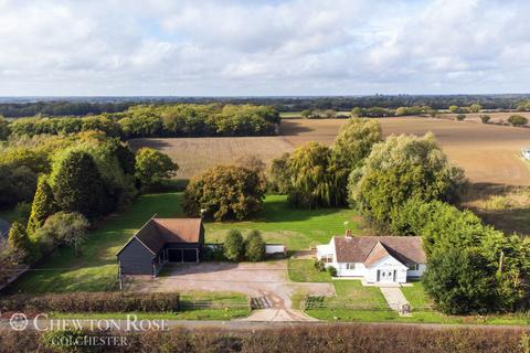 6 bedroom detached bungalow for sale, Cockaynes Lane, Alresford